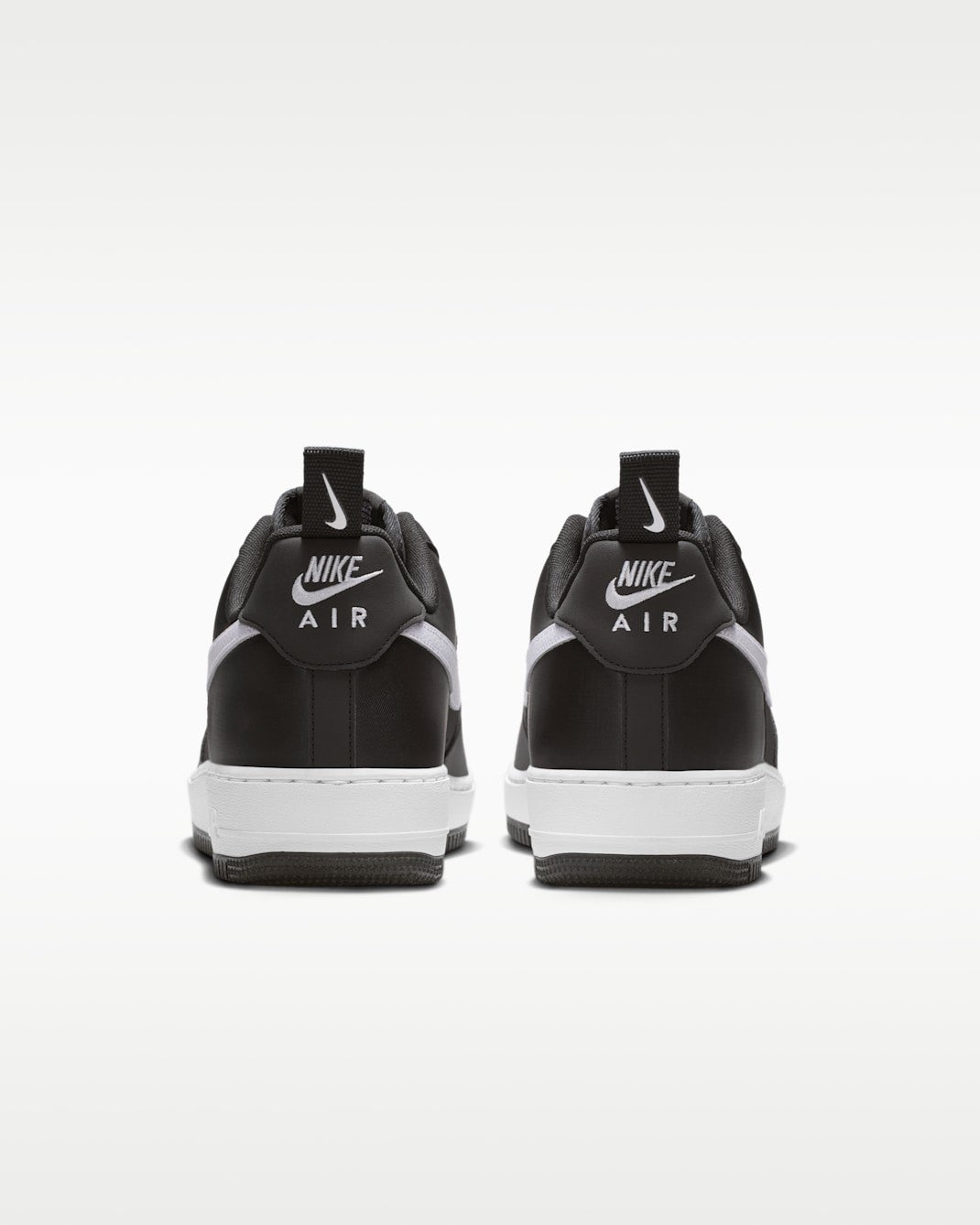 IR5599-001 Nike Air Force 1 '07 BlackWhite (Men's)