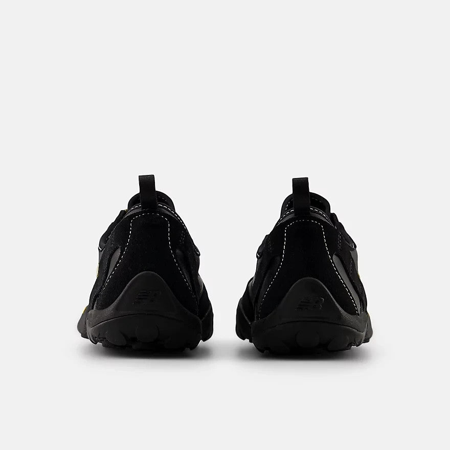 MT10O6NW New Balance MT10 Black/Linen (Men's)