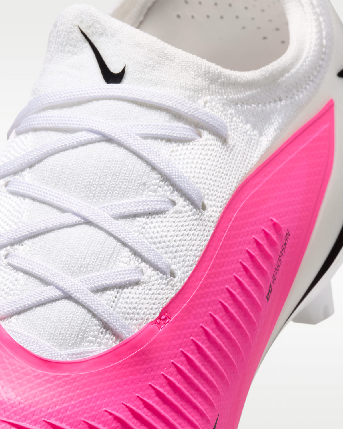 IQ1885-900 Nike Phantom 6 Low Pro Hard-Ground Soccer Cleats (Men's)