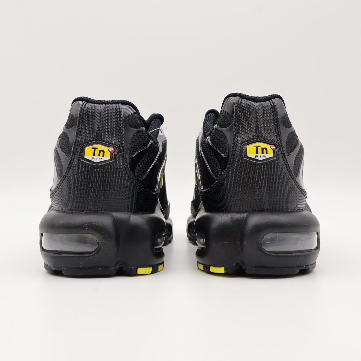 DM0032-012 Nike Air Max Plus Wolf Grey Black Opti Yellow (Men's)