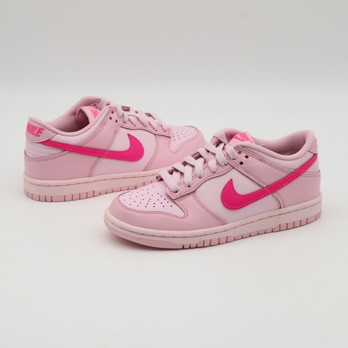 DH9765-600 Nike GS Dunk Low Triple Pink