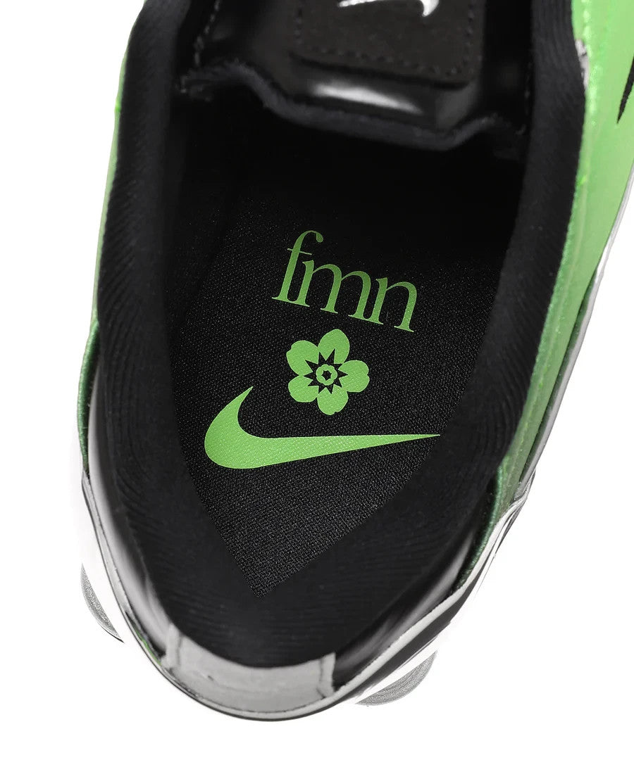 IQ5683-300 Forget-me-nots Ã Nike Total 90 Shox Magia "Green Gusto" (Women's)