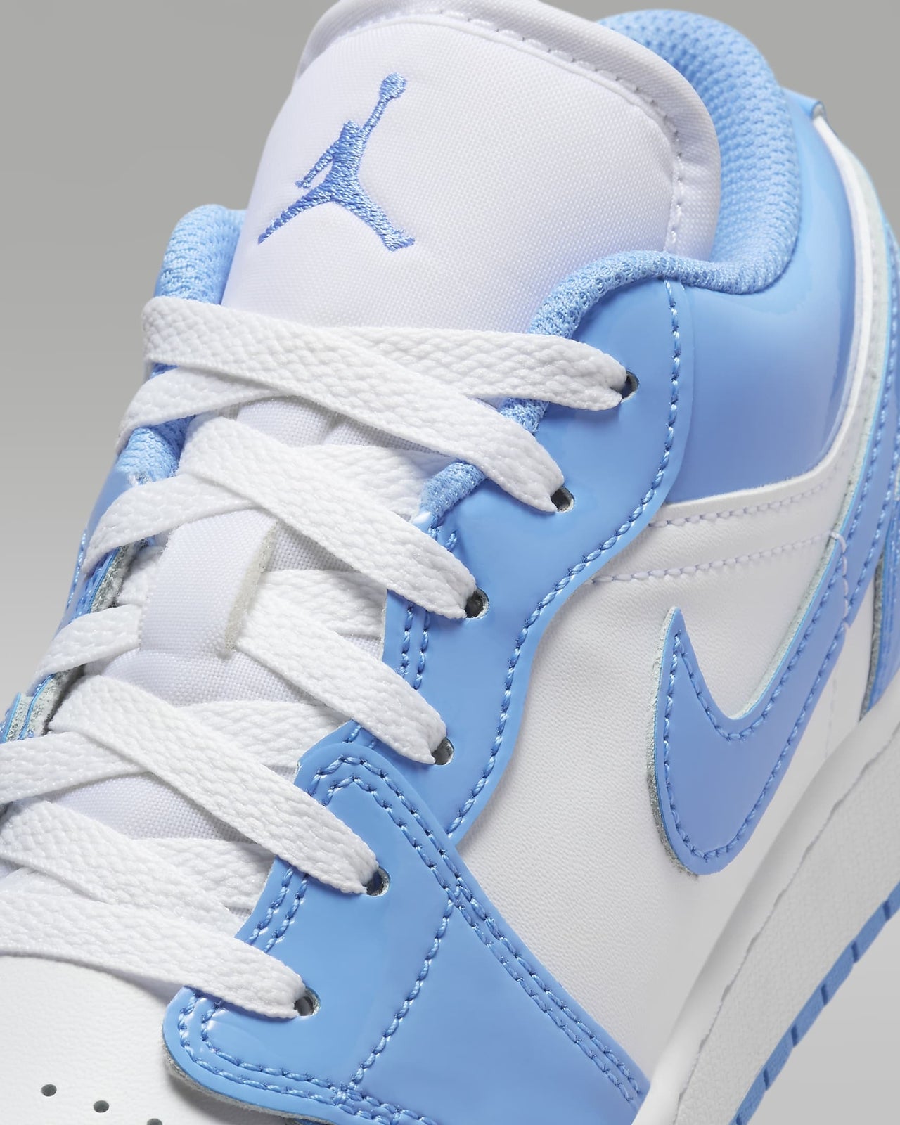 FZ3929-114 Nike GS Air Jordan 1 Low Legend Blue