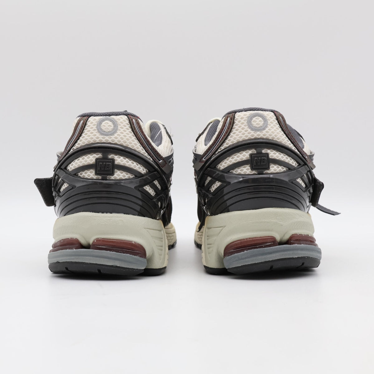 U1906ANA New Balance 1906A Brown (Men's)