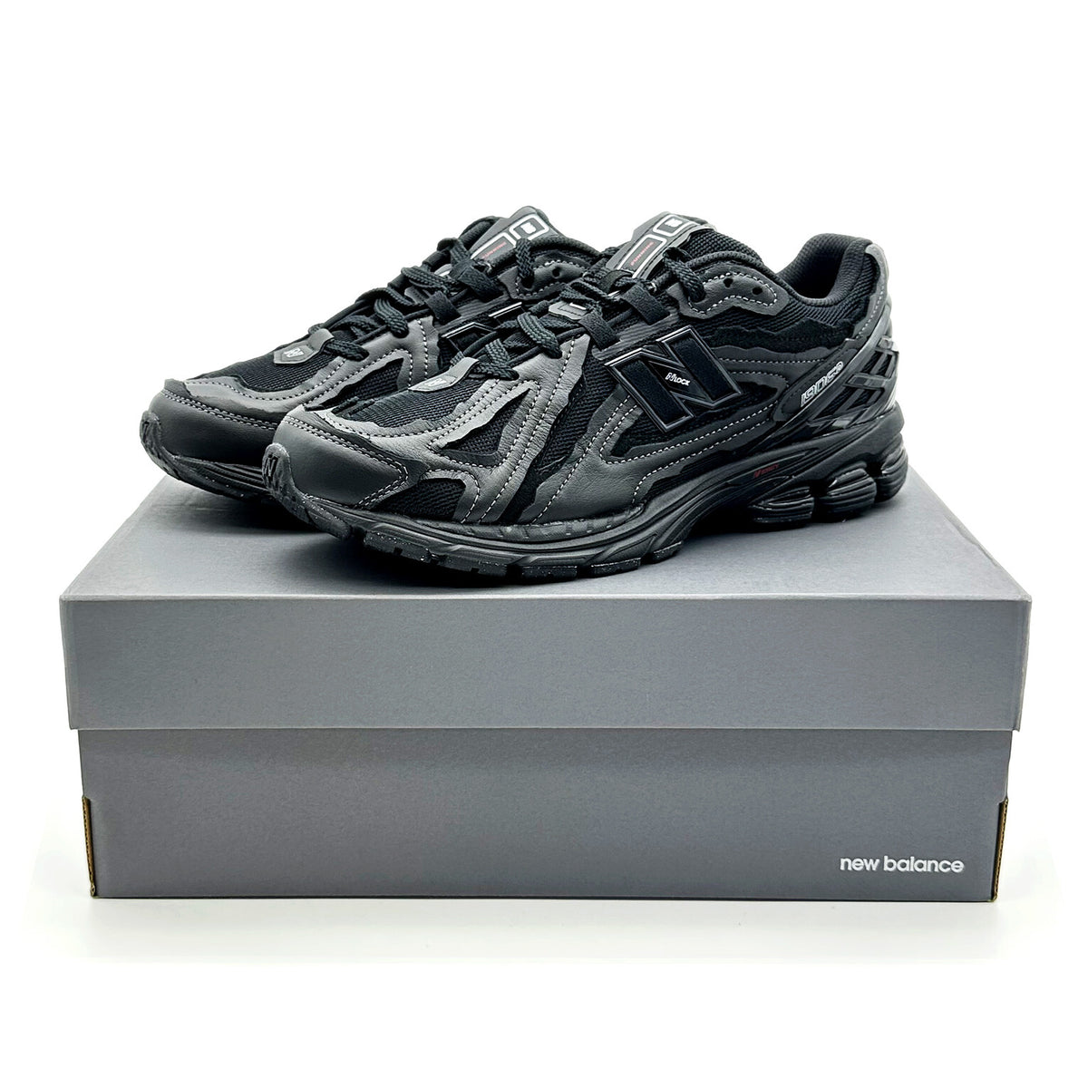 M1906DF New Balance 1906D Protection Pack Black Leather Silver Metallic (Men's)