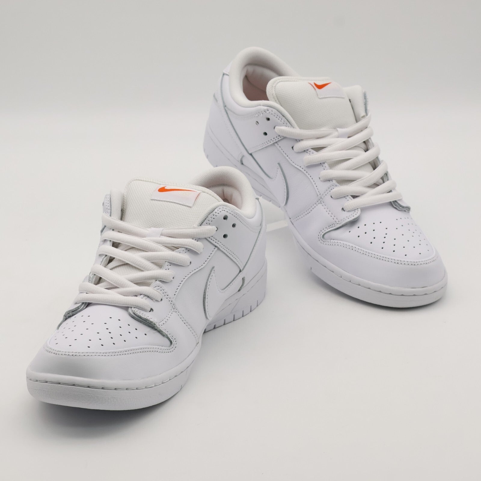 FJ1674-100 Nike SB Dunk Low Pro ISO Triple White (Men's)