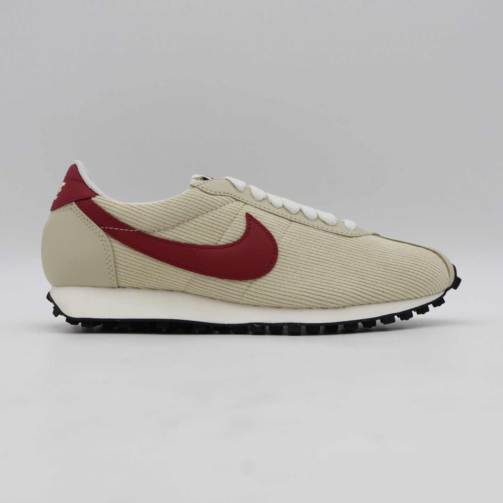HV4455-200 Nike LD-1000 SE Light Khaki Noble Red Sail Black (Men's)