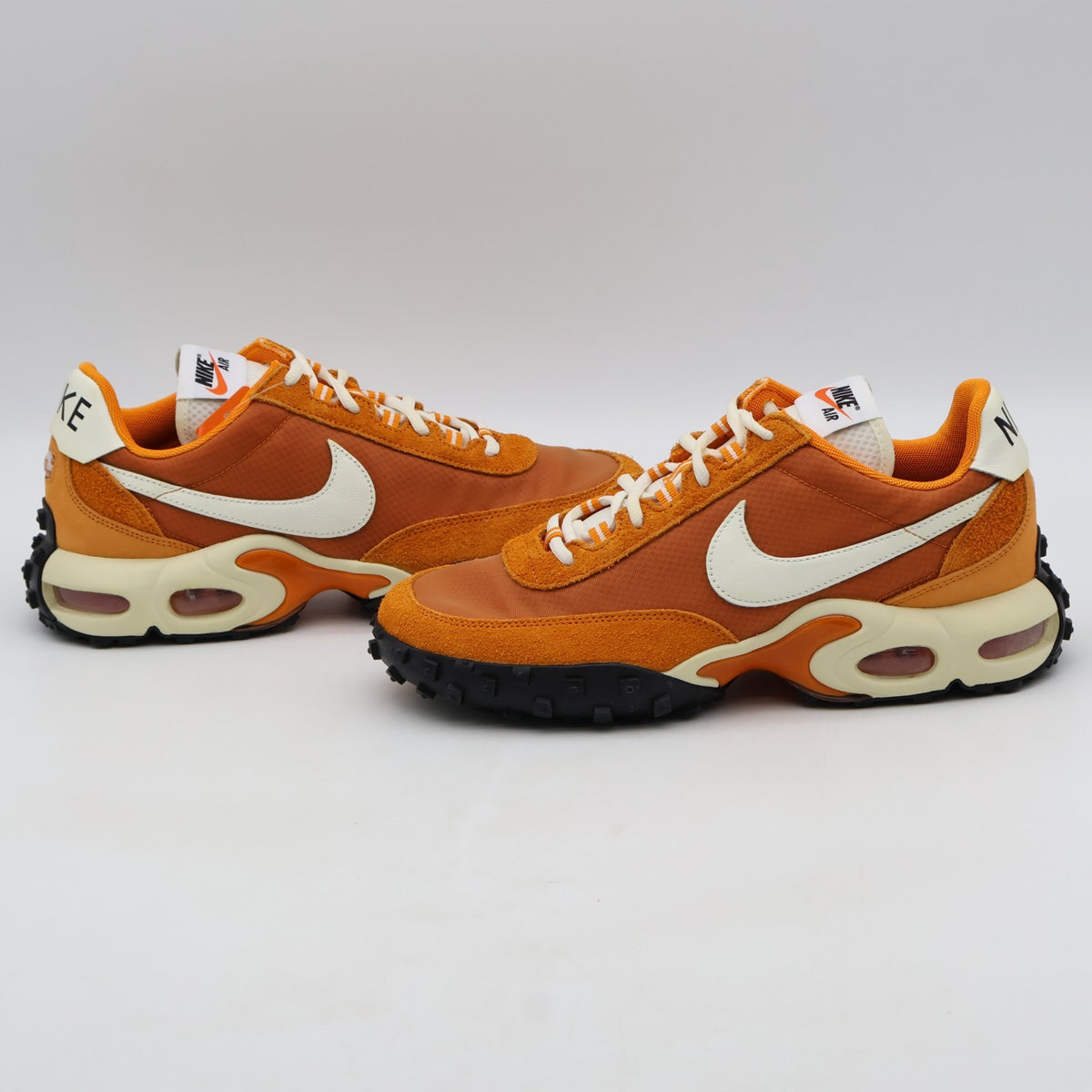 IB3656-800 Nike Air Max Waffle Bright Ceramic Sail (Men's)