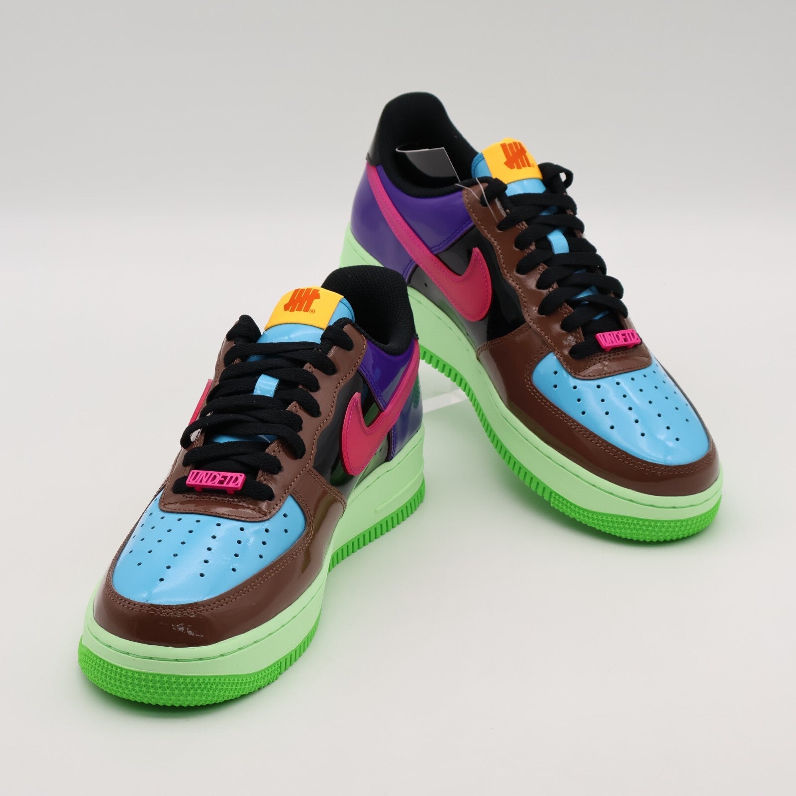 DV5255-200 Nike Air Force 1 Low SP Undefeated Multi-Patent Pink Prime