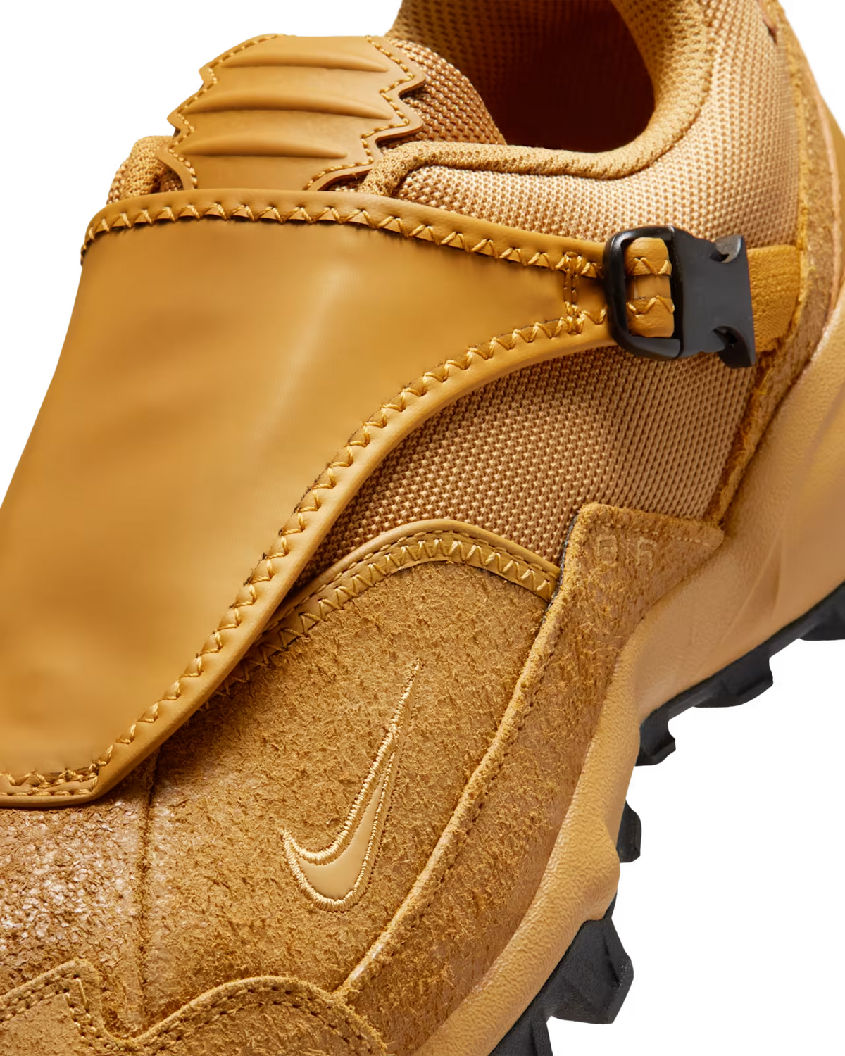 IO4630-700 Nike ACG Air Phassad Golden Harvest (Men's)