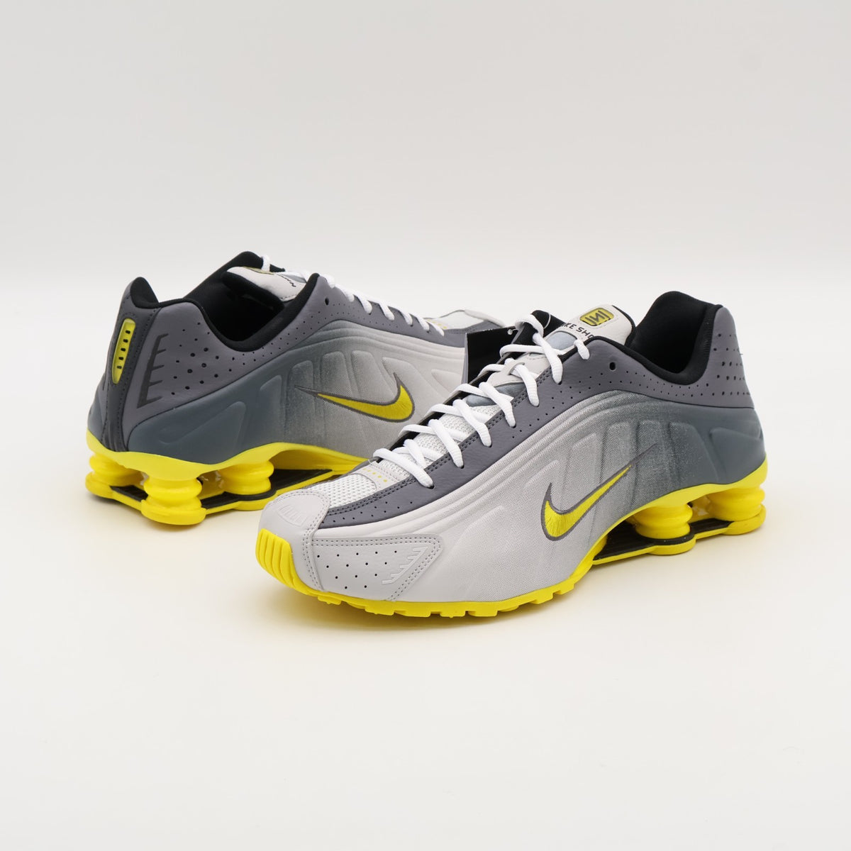 IH3397-078 Nike Shox R4 Bright Citron (Men's)