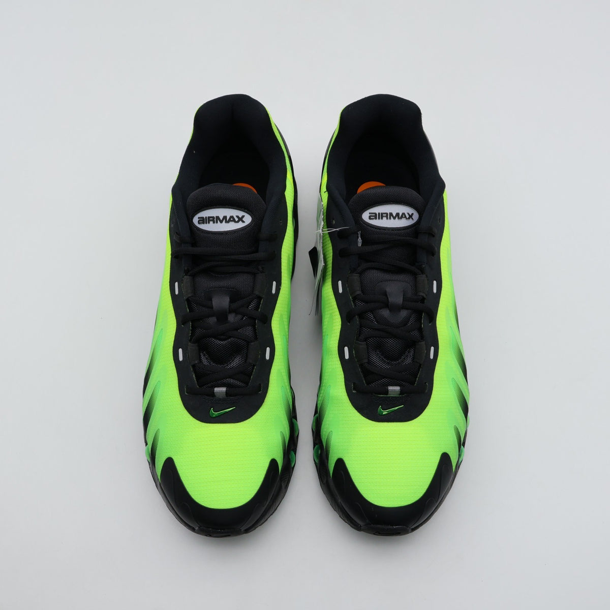 HQ4681-010 Nike Air Max DN8 Black Green Strike Volt Black (Men's)