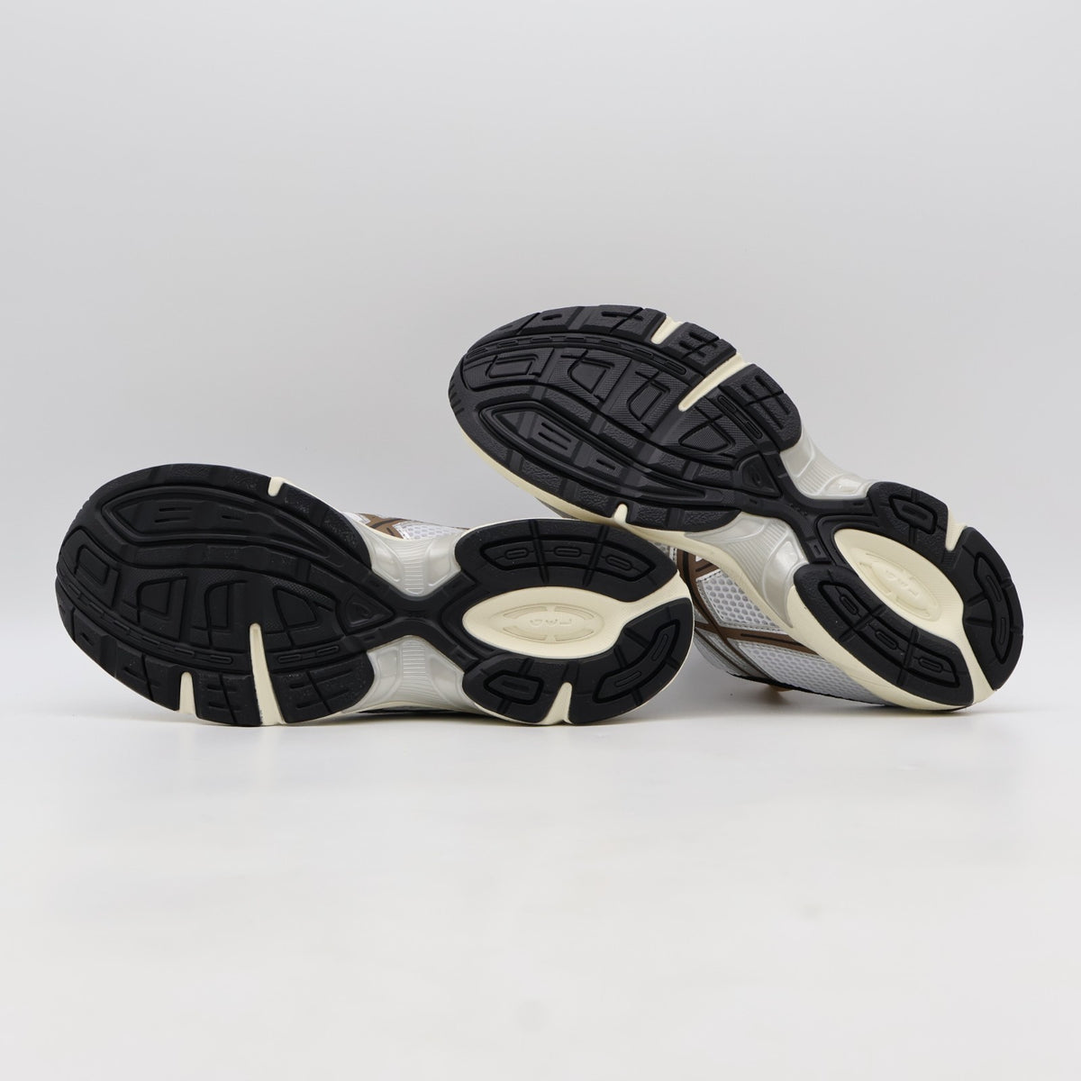 1203B048-101 Asics Gel-1130 Mule "Silver/Brown" (Men's)