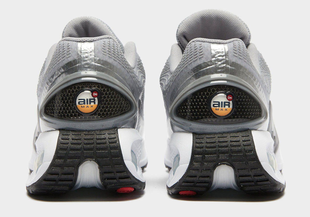 HJ9638-001 Nike Air Max DN PRM Metallic Silver (Women's)