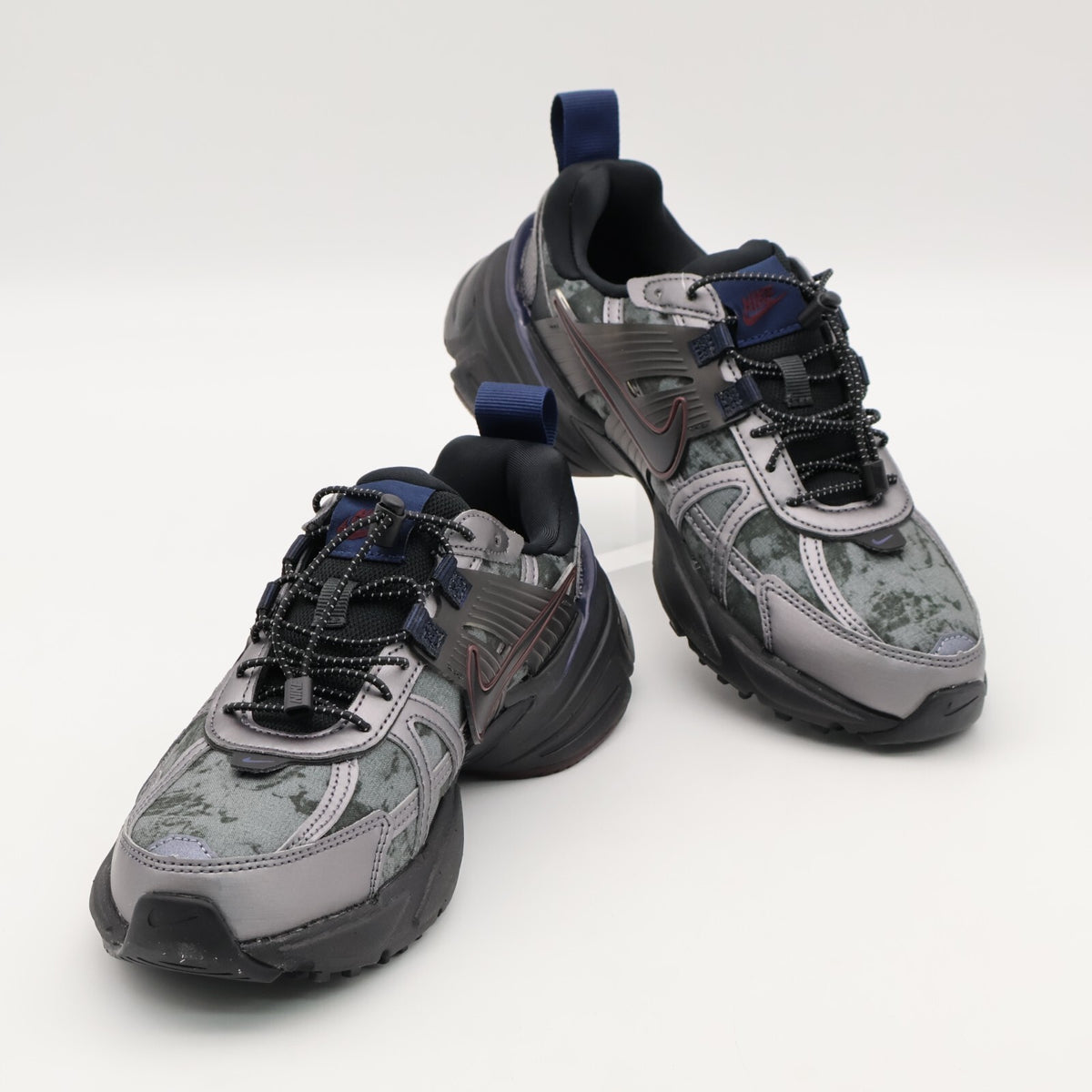 HQ4053-001 Nike V2K Run Metallic Dark Grey Black Dark Smoke Grey (Women's)
