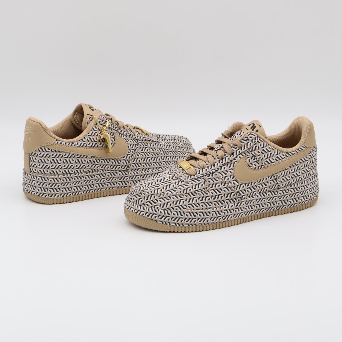 DZ2789-200 Nike Air Force 1 Low United in Victory Hemp (Women's)