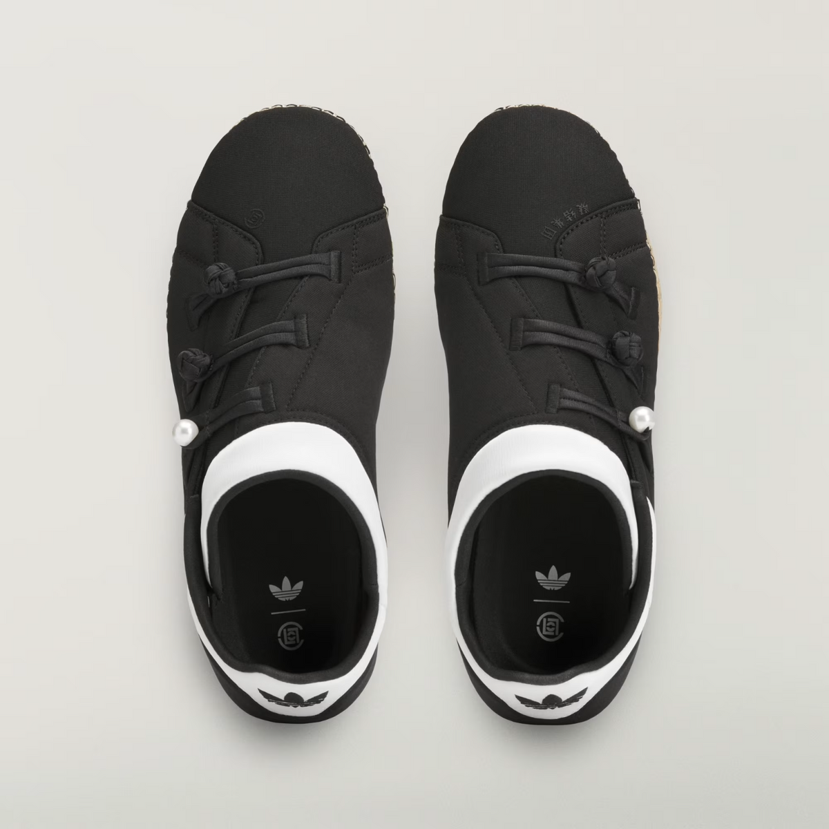 JQ4053 CLOT adidas Qi Flow by Edison Chen Core Black Cloud White (Men's)