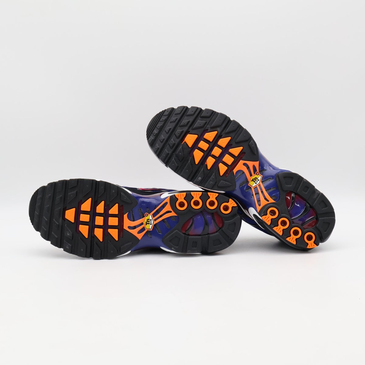 FN8260-001 Patta FC Barcelona Nike Air Max Plus Culers del Mon (Men's)