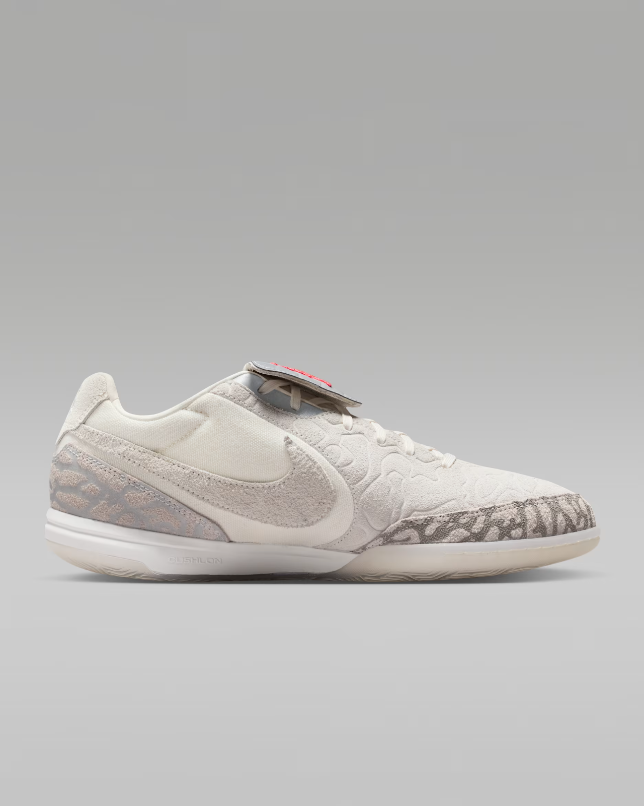 II7579-016 Nike Jordan Tiempo Streetgato SE "Phantom" (Men's)