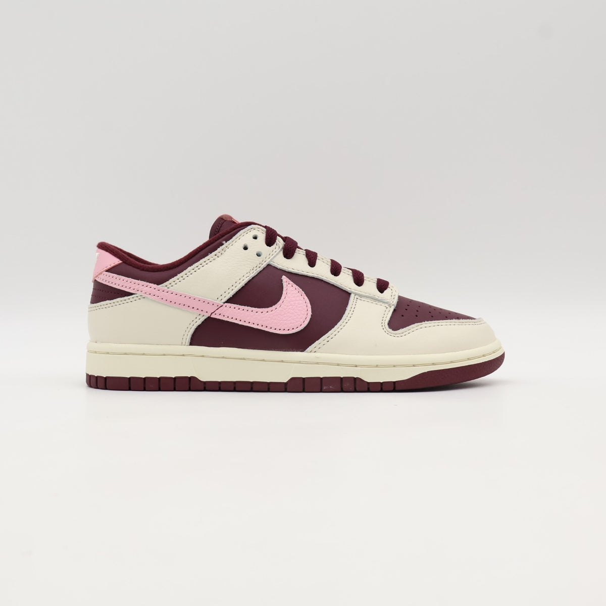 DR9705-100 Nike Dunk Low Valentine's Day 2023 Sail Beige Pink Brown Chocolate