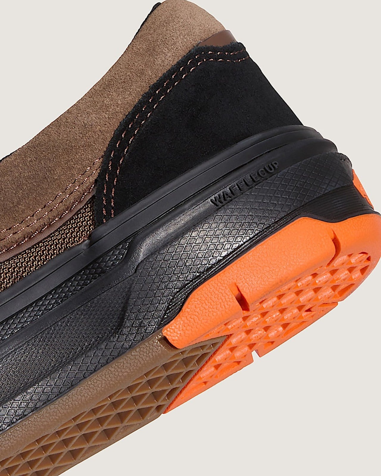 VN000EF0YS8 Vans Skate Era Wafflecup "Black/Brown"
