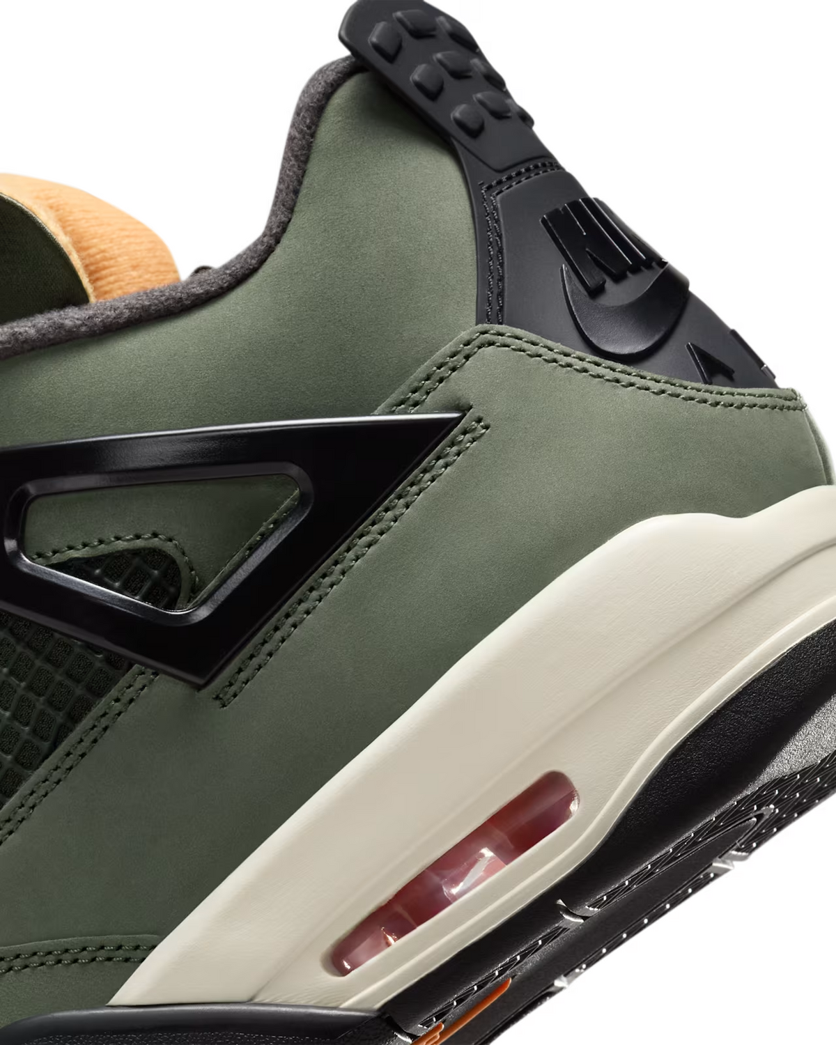 IB1519-200 UNDEFEATED Ã Nike Air Jordan 4 Retro Deep Green (2025) (Men's)