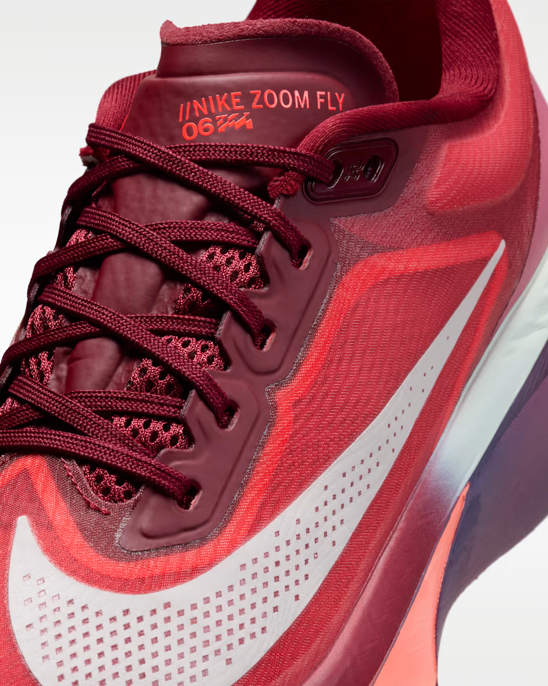 IR2313-600 Nike Women's Zoom Fly 6 SE "Team Red/Bright Crimson"