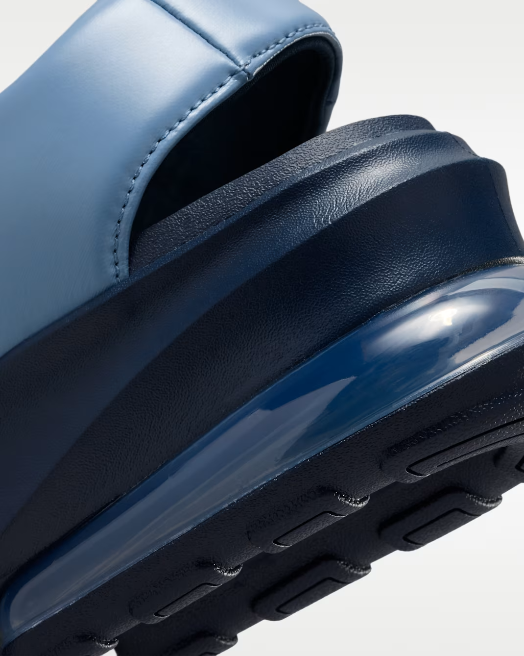 IO1959-400 Nike Air Max Halo "Work Blue/Aluminum" (Women's)