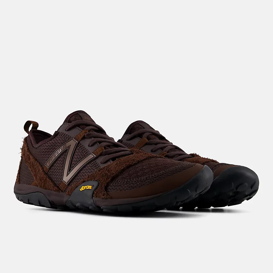 MT10O3XB New Balance MT10 "Black Coffee/Rich Oak" (Men's)
