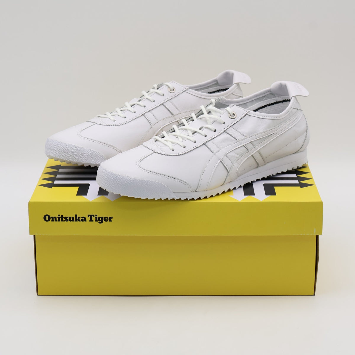 1183A872-117 Onitsuka Tiger Mexico 66 SD White (Men's)