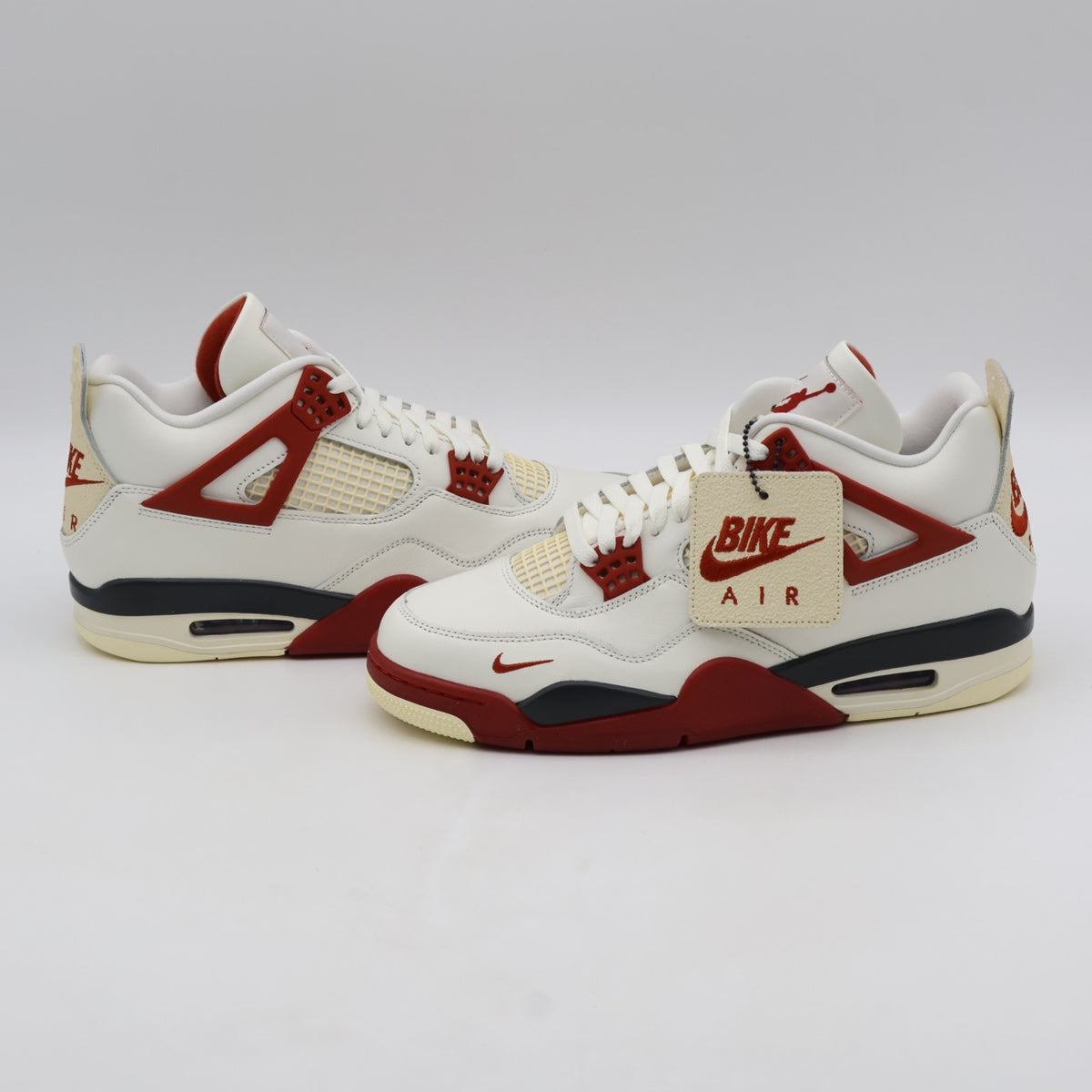 IQ8055-100 Nigel Sylvester Ã Nike Air Jordan 4 "Brick After Brick" (Men's)