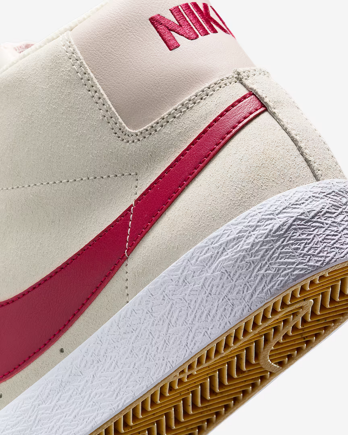 FD0731-100 Nike SB Zoom Blazer Mid Pale Ivory Silt Red White Noble Red (Men's)