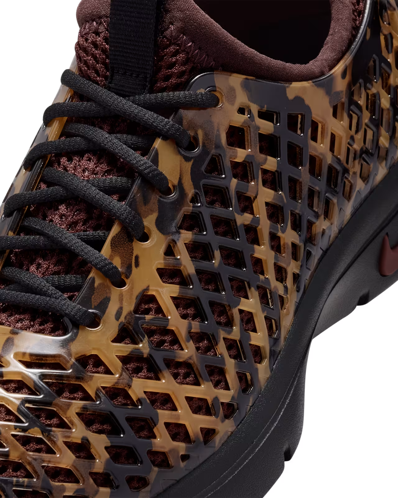 IU3167-001 Nike Women's Rejuven8 Jel Print QS "Brown" (Men's)