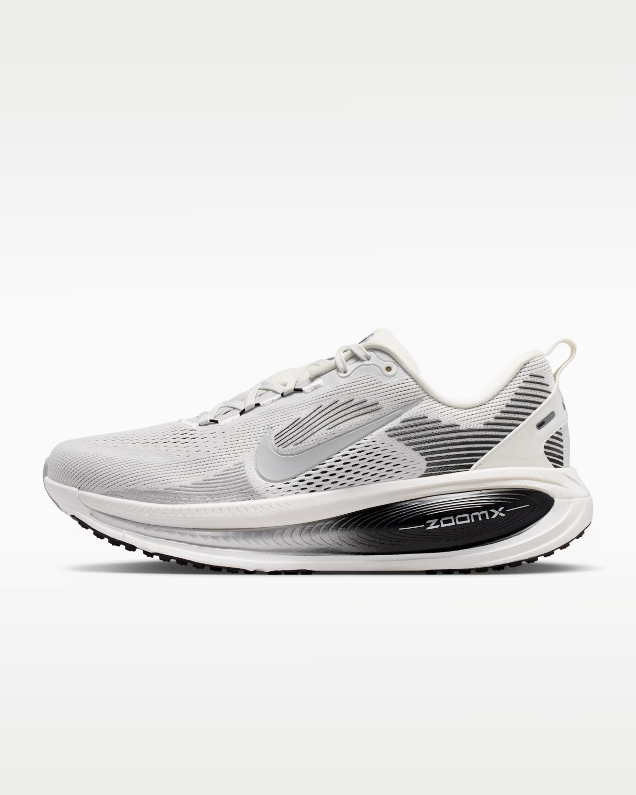 II7189-100 Nike Vomero 18 "Summit White/Black" (Men's)