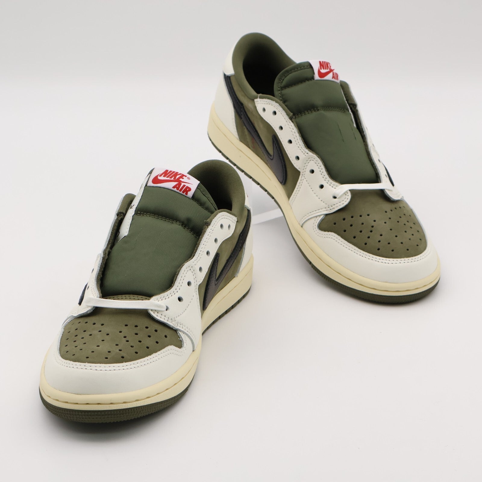 DM7866-200 Travis Scott Nike Air Jordan 1 Low OG SP Reverse Olive (Men's)