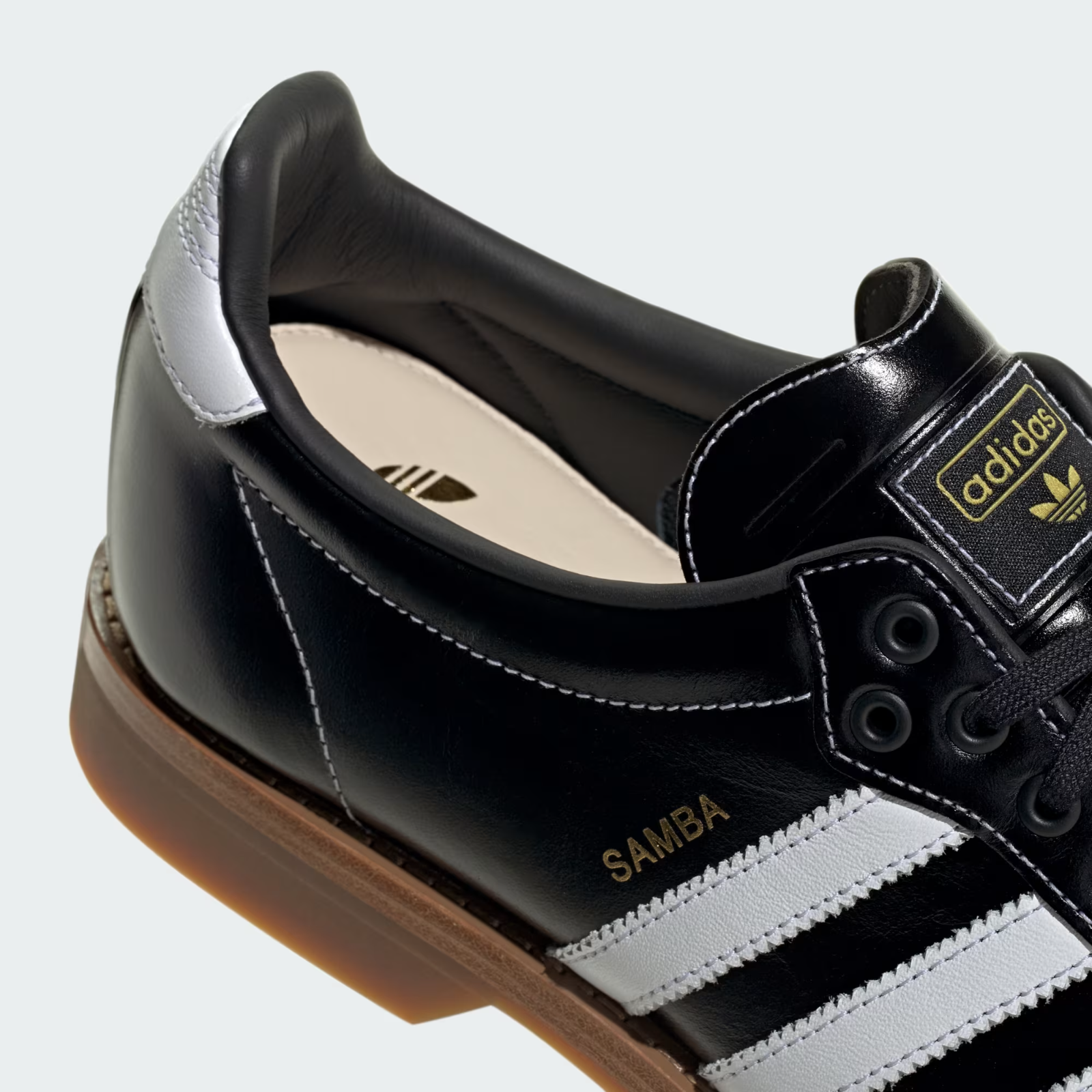 KI9995 adidas Samba Bowling Core Black Cloud White Ecru Tint (Men's)