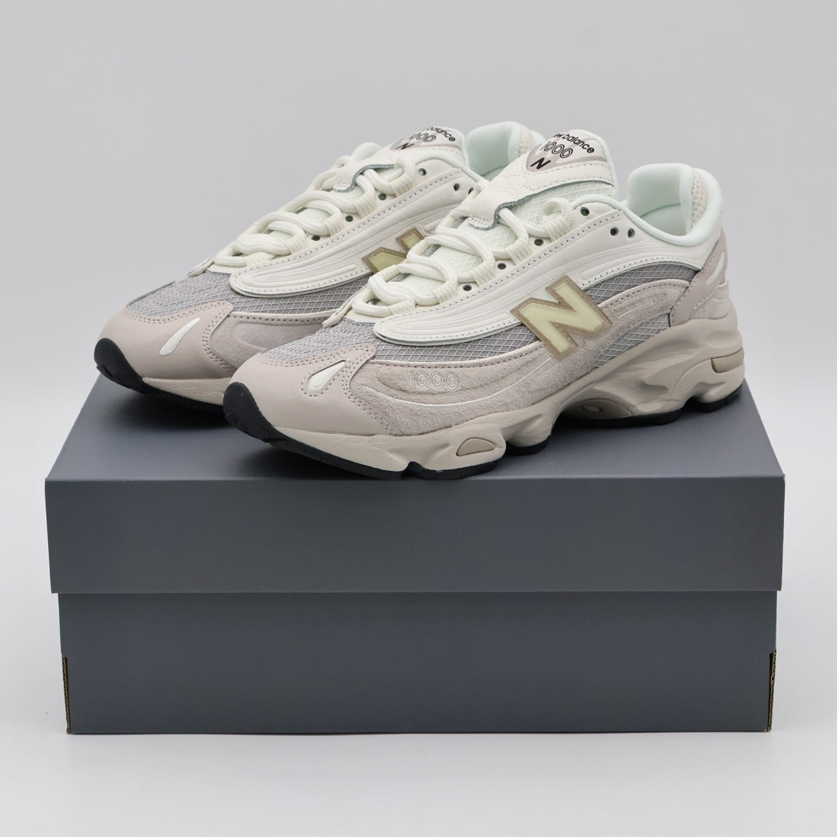 M1000MB New Balance 1000 Light Grey (Men's)