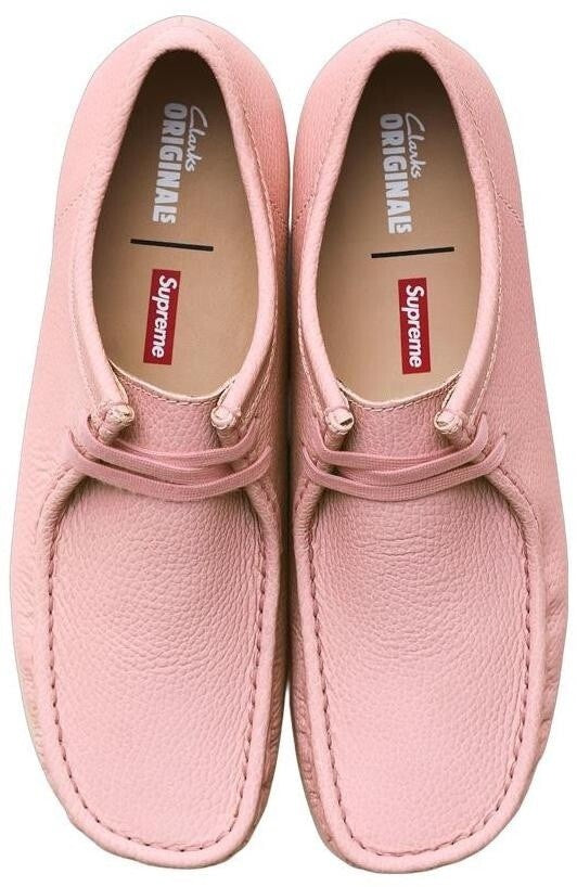 SNDN-SNKR-10277 Supreme Ã Clarks Reflective Wallabee Pink (25SS Week 17) (Men's)
