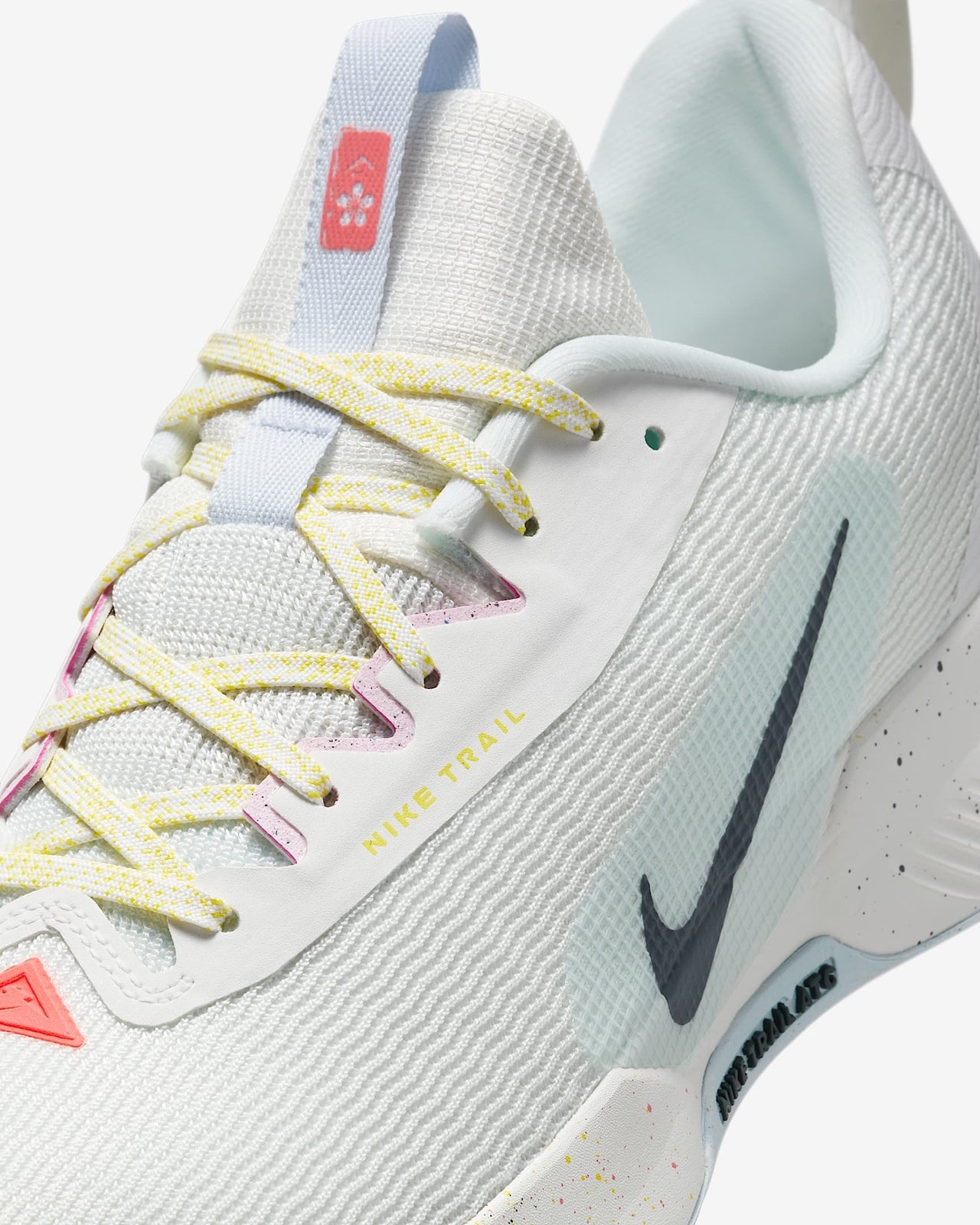 FQ0904-100 Nike Juniper Trail 3 Trail Running Shoes (Men's)
