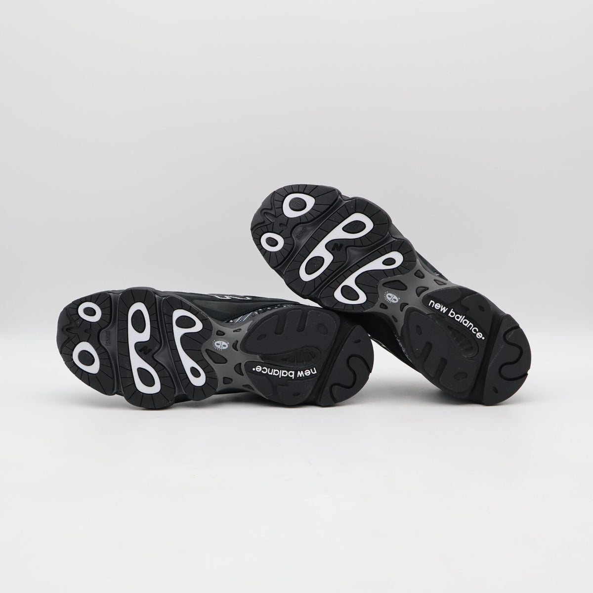 M1000AP atmos New Balance 1000 bandhnu Black Paisley (Men's)