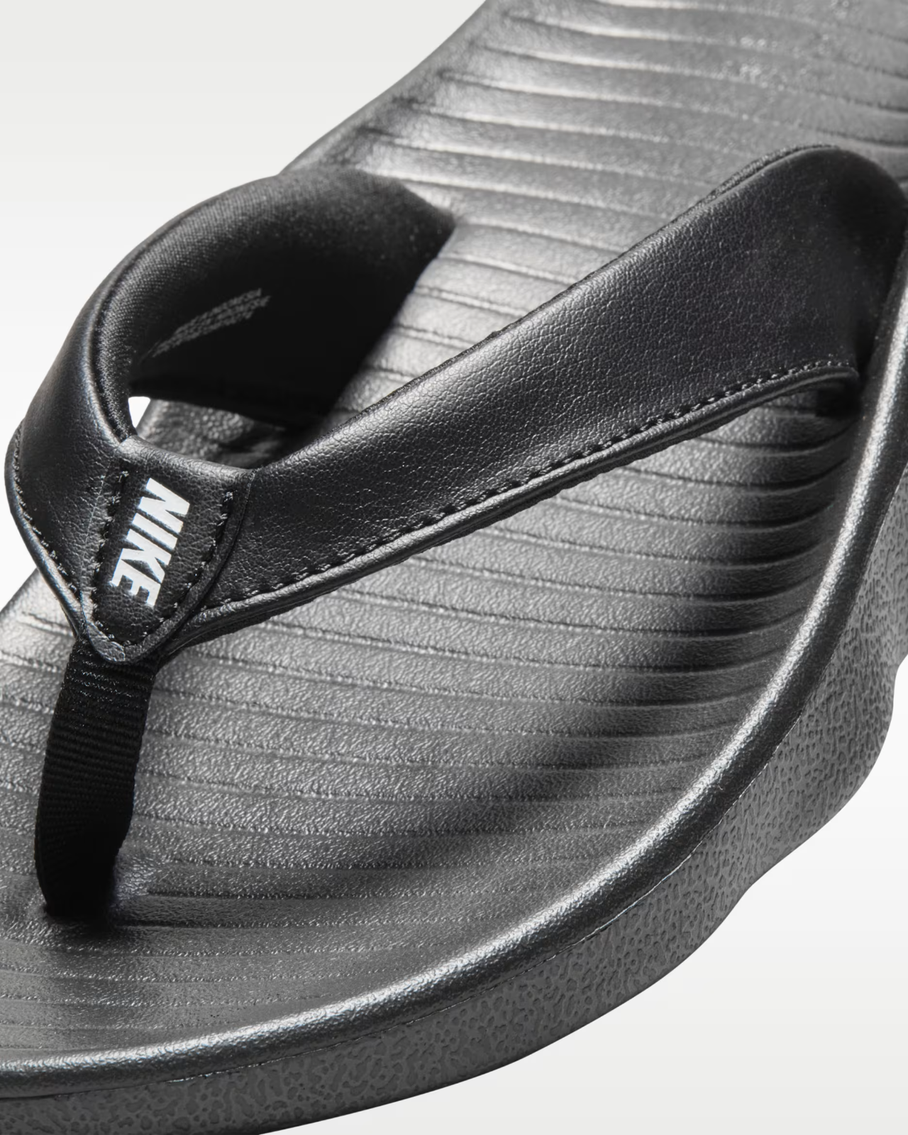 IH2381-001 Nike Marina Slide "Black/White" (Women's)