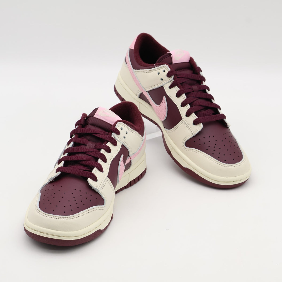 DR9705-100 Nike Dunk Low Valentine's Day 2023 Sail Beige Pink Brown Chocolate