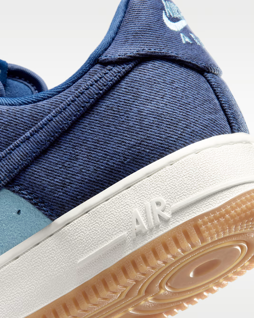 IR0951-400 Nike Air Force 1 Low "Blue Canvas"