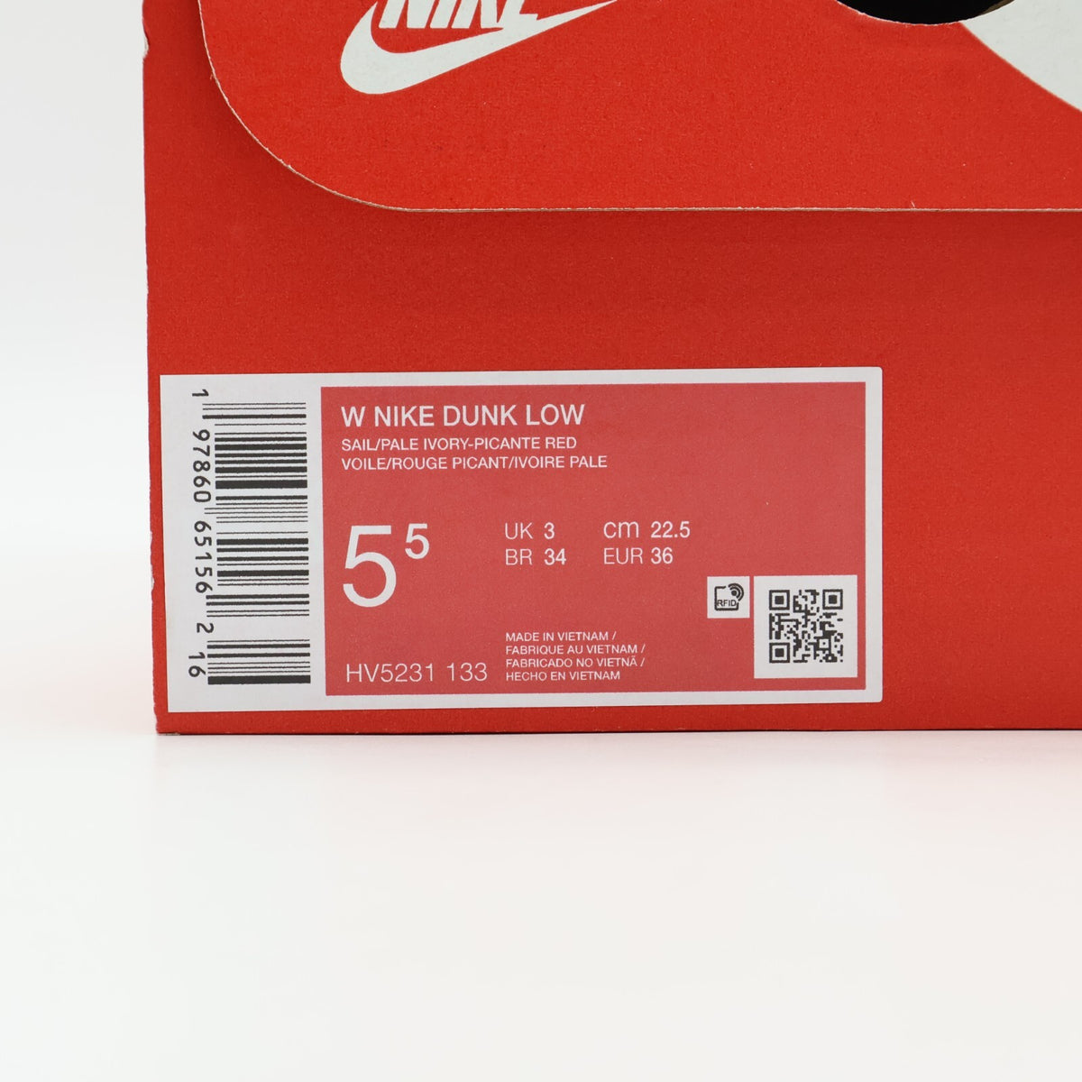 HV5231-133 Nike Dunk Low Shoes (Women's)