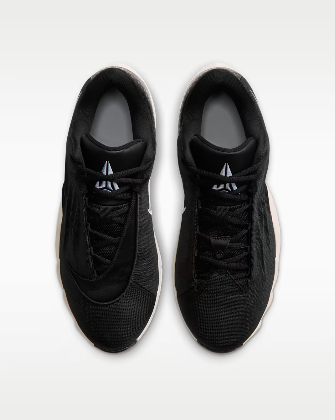 IM4162-004 Nike Twelve Time "Black/Pale Ivory" (Men's)