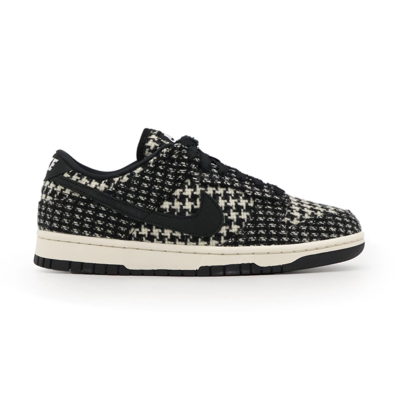 HQ5036-901 Harris Tweed Nike Women's Dunk Low Black Phantom (Women's