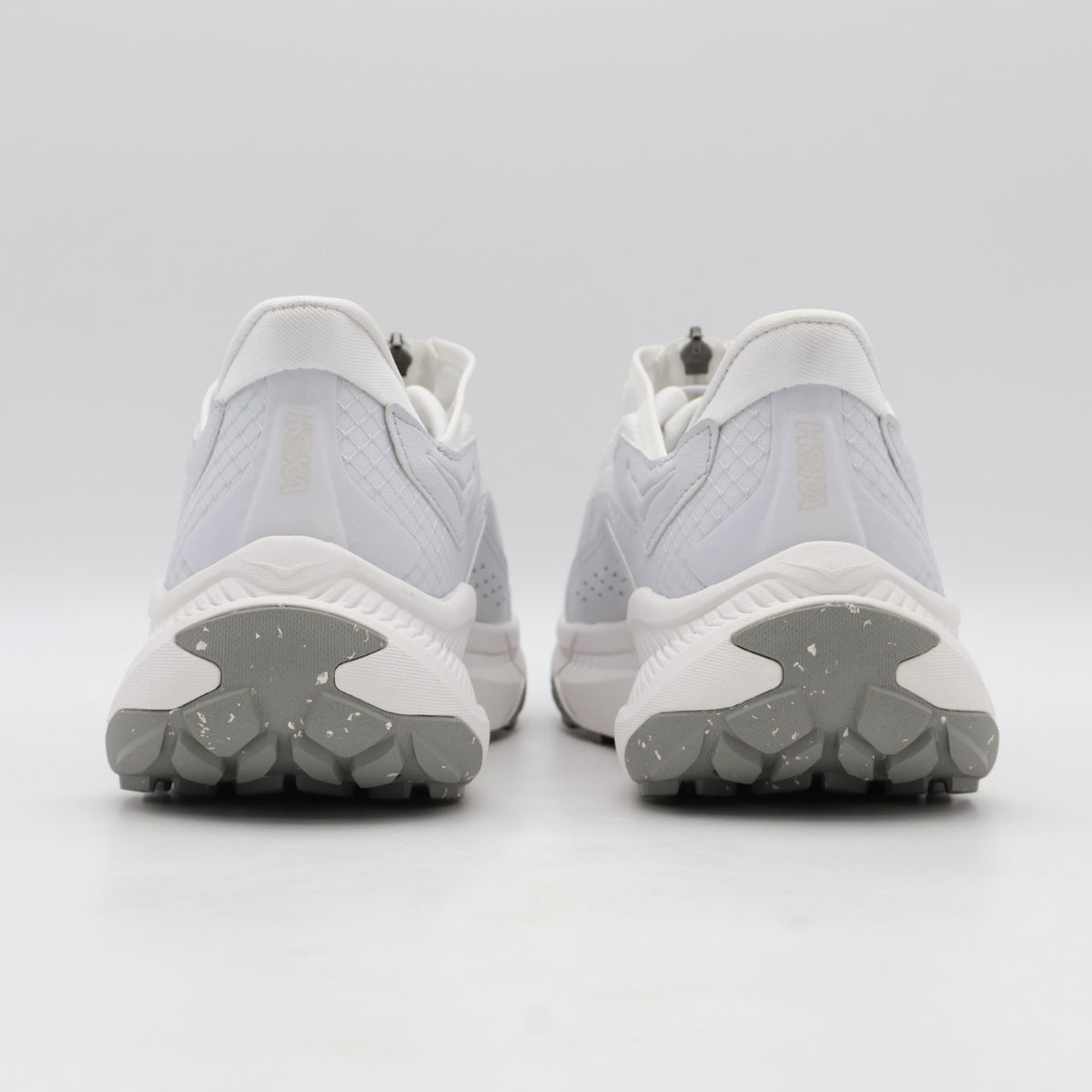 1162850-WMC Hoka Project Transport White Grey (Men's)
