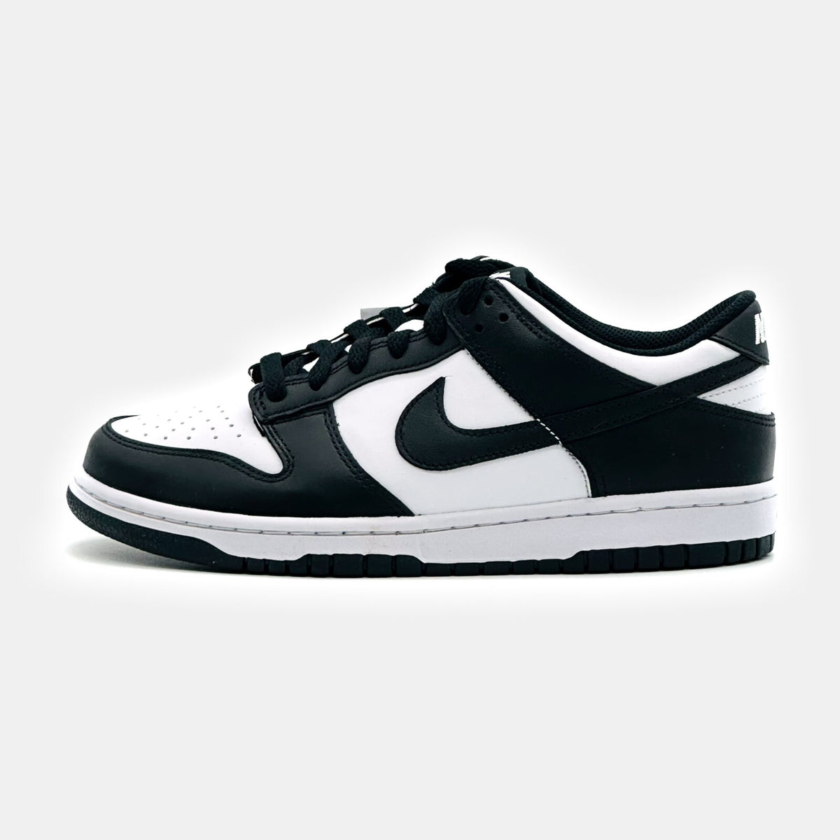 CW1590-100 Nike GS Dunk Low Retro White Black Panda (Kids)