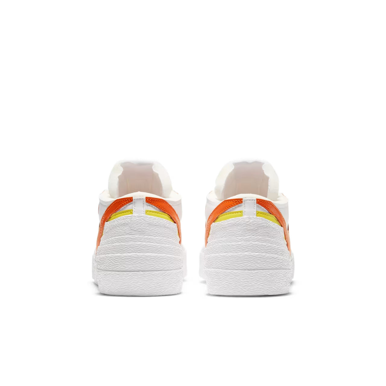 DD1877-100 SACAI Ã NIKE BLAZER LOW MAGMA ORANGE (Men's)
