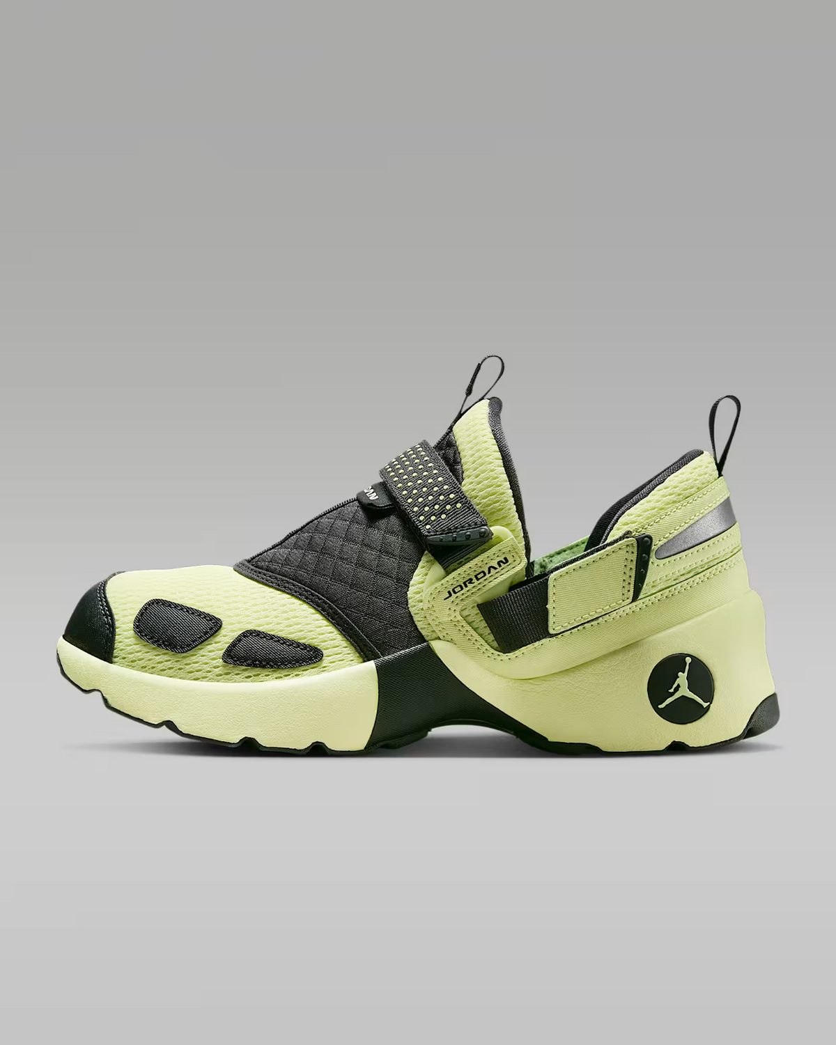 HQ2164-302 Nike  Jordan Trunner LX Luminous Green (Women's)